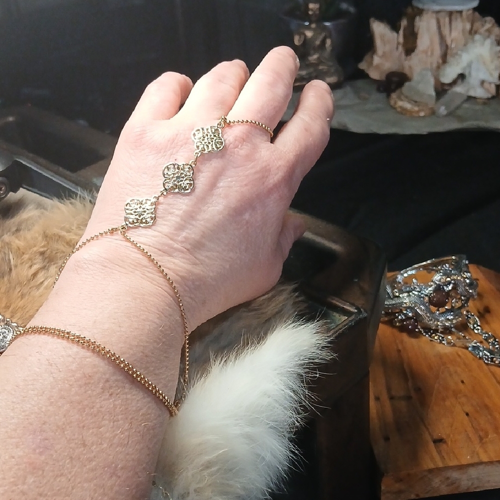 Gold Hand Chain Bracelet with Floral Links - Women Jewelry - Picture 3 of 3